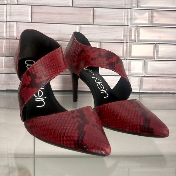 Calvin Klein heels. good condition. Size 10 - Picture 6 of 7